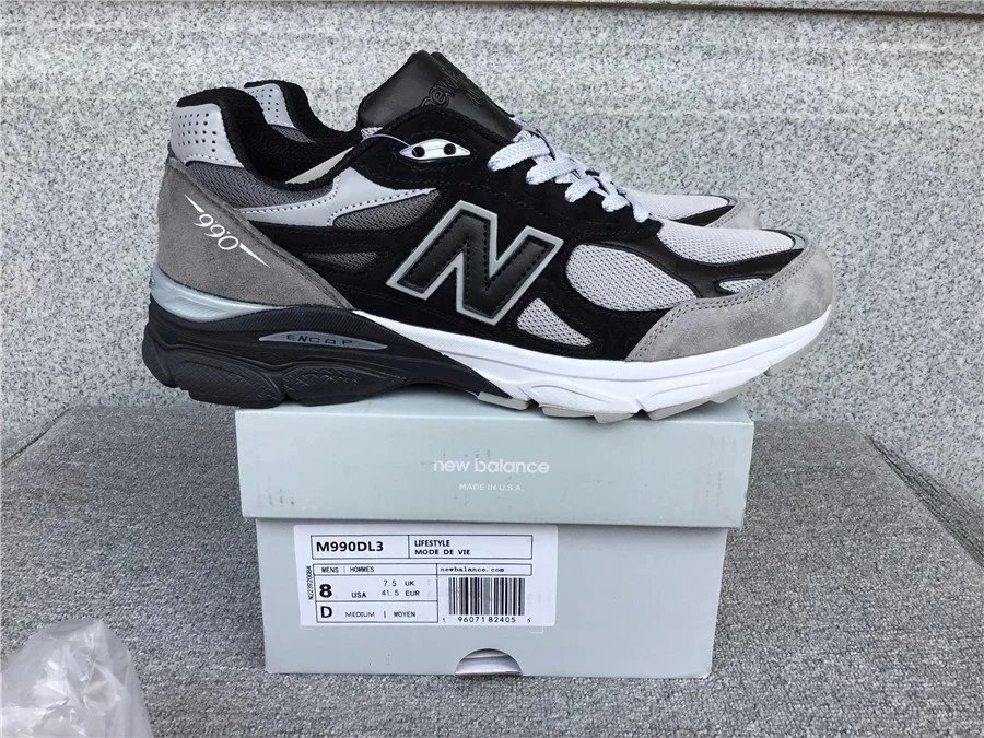 New Balance 990 Sneakers
13 colorways