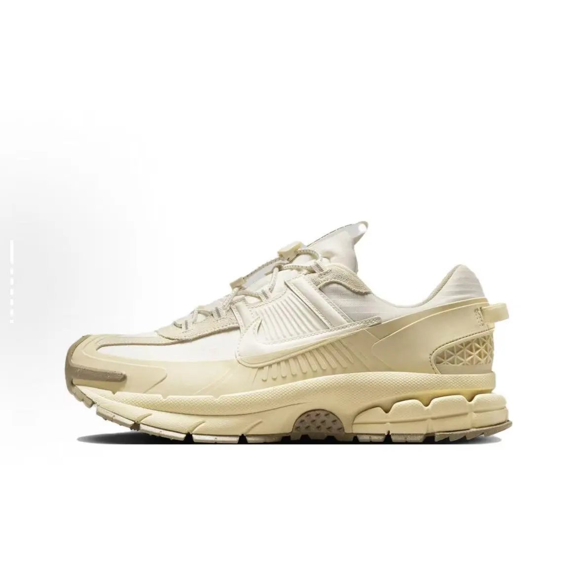 Nike AIR zoom vomero5 Roam Shoes
4 colorways