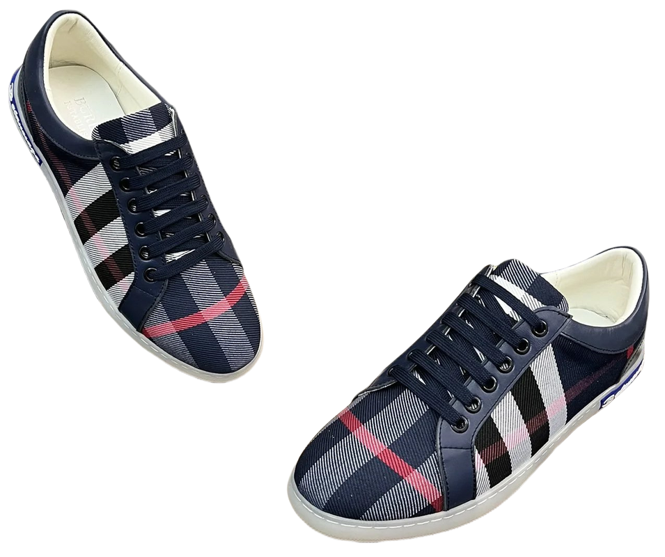 Burberry Shoes-4