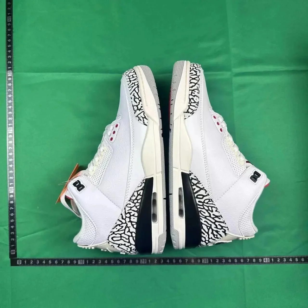 AJ3 Air Jordan3 Shoes
32 colorways