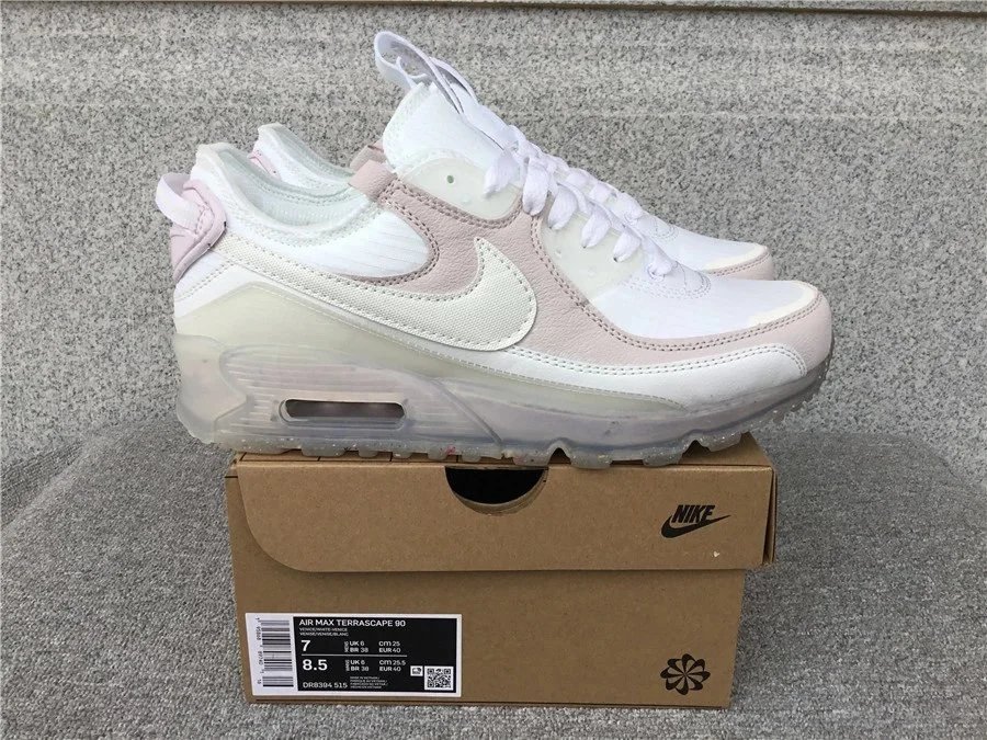 Nike Air Max 90 Sneakers
9 colorways