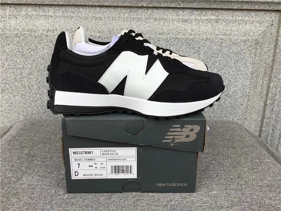 New Balance 327 Sneakers
28 colorways