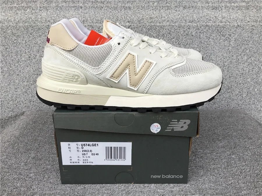 NB574 New Balance 574 Sneakers
9 colorways