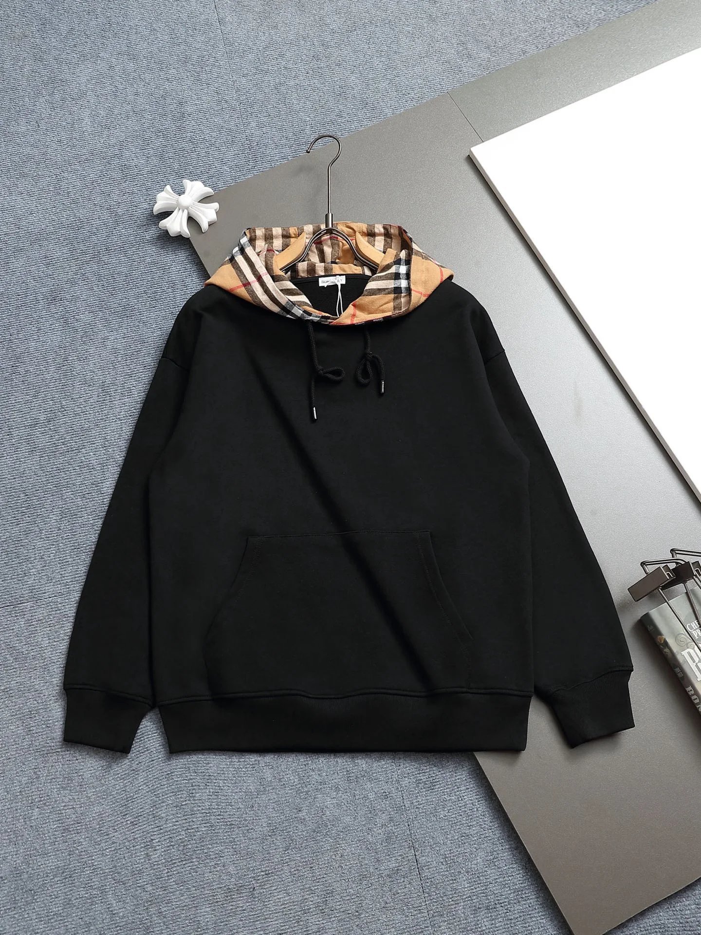 Burberry Hoodie
6 colorways
