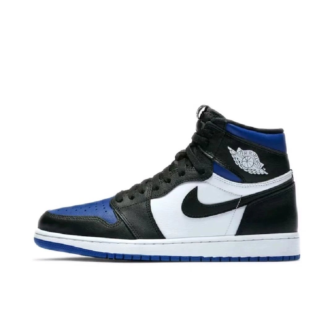 Jordan Air Jordan 1 HIGH Shoes
33 colorways