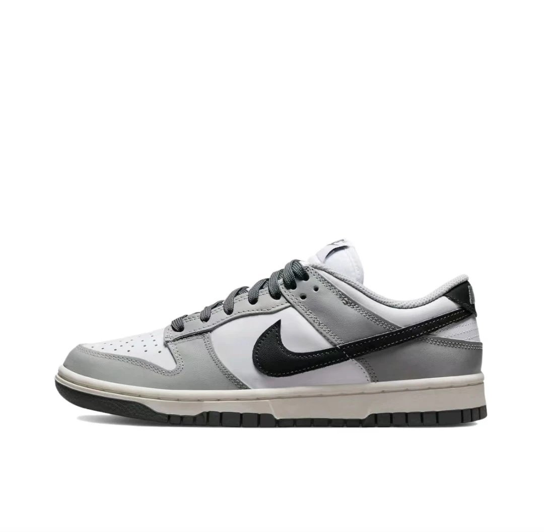 Nike Dunk Shoes
30 colorways