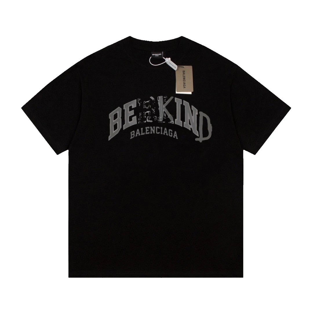 Balenciaga Tee-47