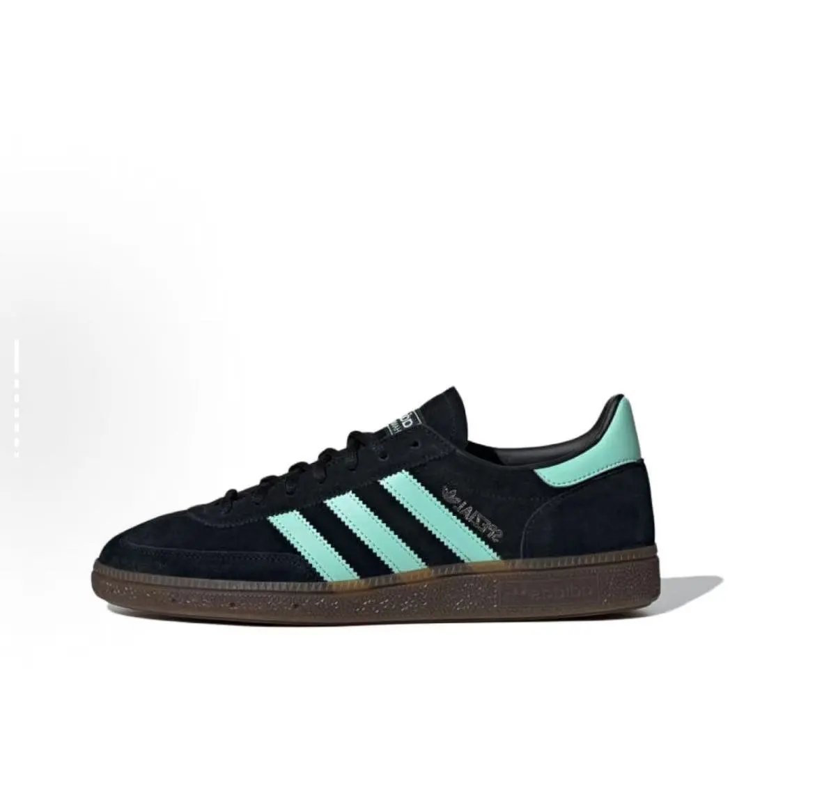 Adidas Originals GAZELLE Shoes
27 colorways